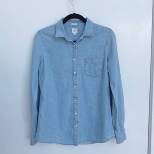 J. Crew Women’s Perfect Fit Chambray Shirt Size M
